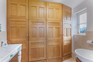 Photo 11- click for photo gallery